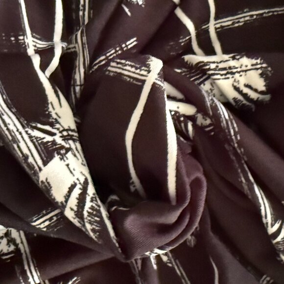 Classic Black and White Sleeveless Hi Low Dress XL - Picture 5 of 5